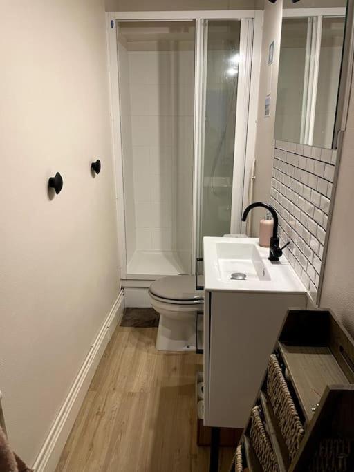 Joli Appartement Centre-Ville ก็อง ภายนอก รูปภาพ